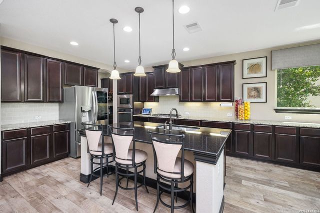 7 Marbella, San Antonio, TX 78257