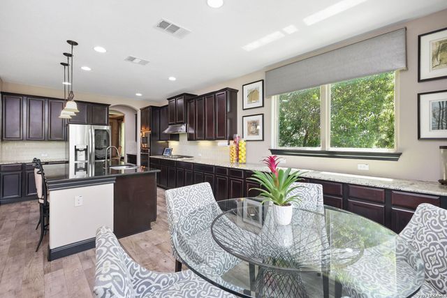 7 Marbella, San Antonio, TX 78257