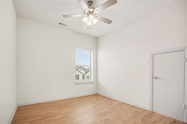 7515 Anastasia Street, Venus, TX 76084