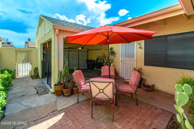 2549 N Palo Santo Drive, Tucson, AZ 85745