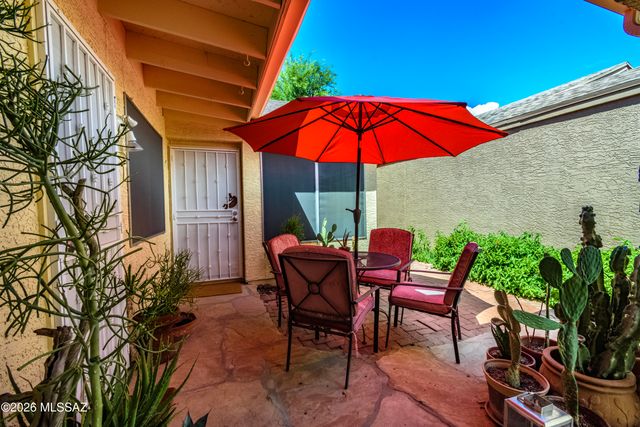 2549 N Palo Santo Drive, Tucson, AZ 85745