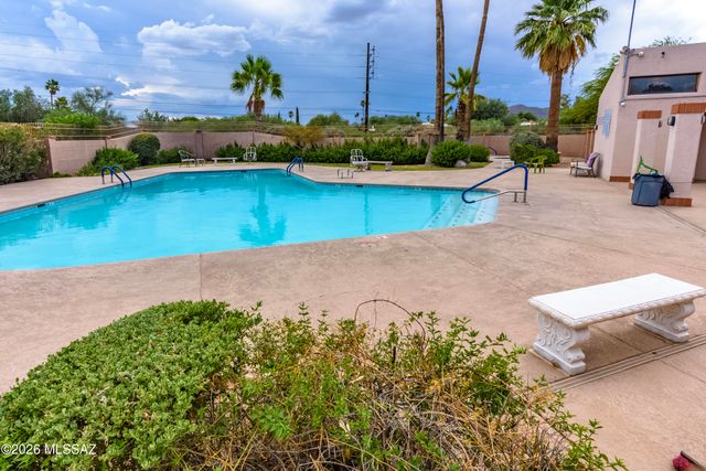 2549 N Palo Santo Drive, Tucson, AZ 85745