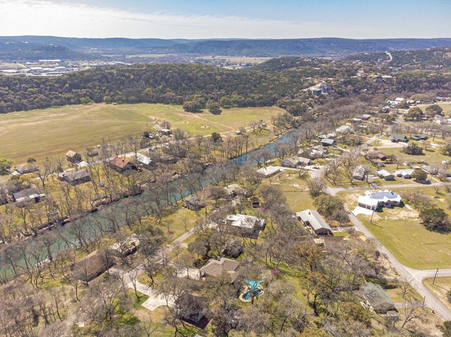 1009 Edgewater FLS, Canyon Lake, TX 78133