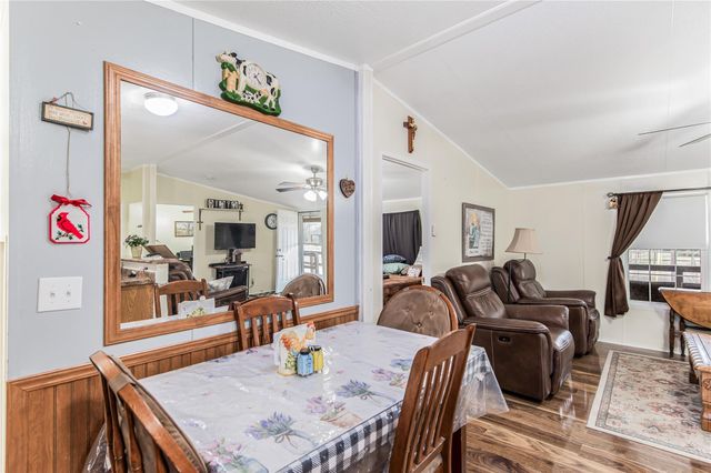 403 Birch Forest Drive, Somerville, TX 77879