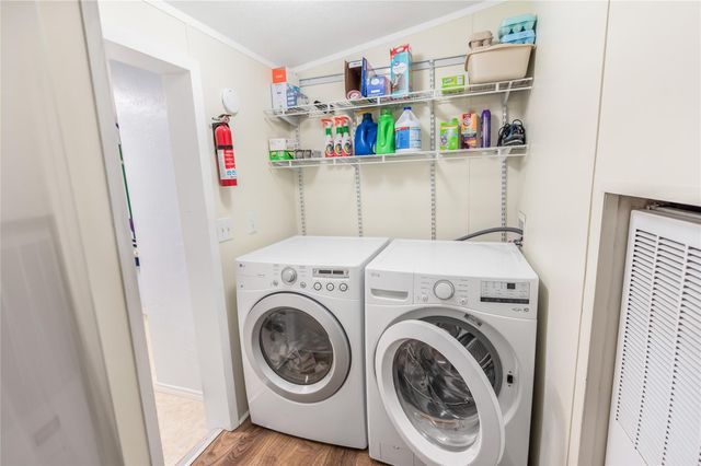 403 Birch Forest Drive, Somerville, TX 77879