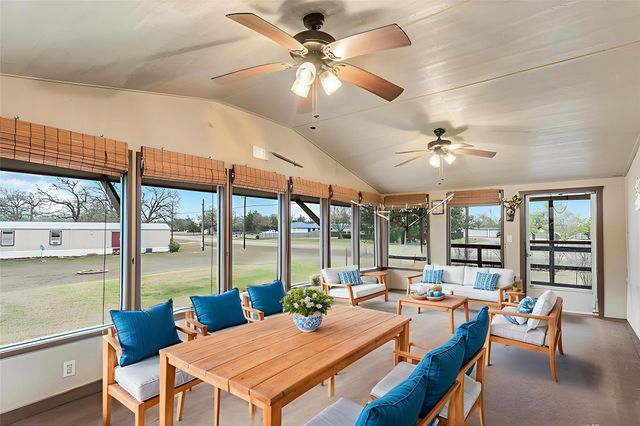 403 Birch Forest Drive, Somerville, TX 77879