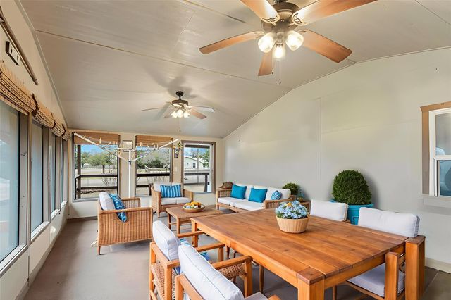 403 Birch Forest Drive, Somerville, TX 77879