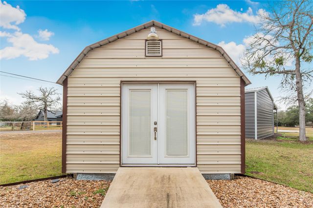 403 Birch Forest Drive, Somerville, TX 77879