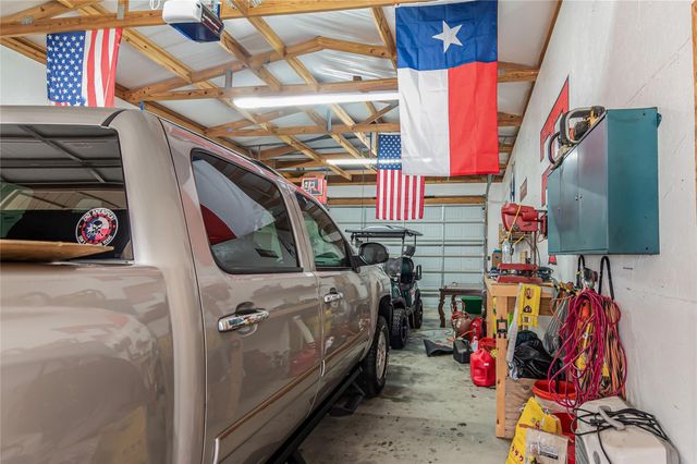 403 Birch Forest Drive, Somerville, TX 77879