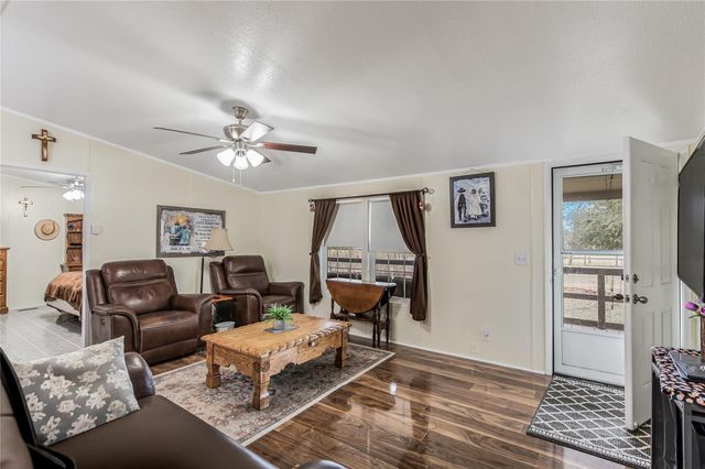 403 Birch Forest Drive, Somerville, TX 77879