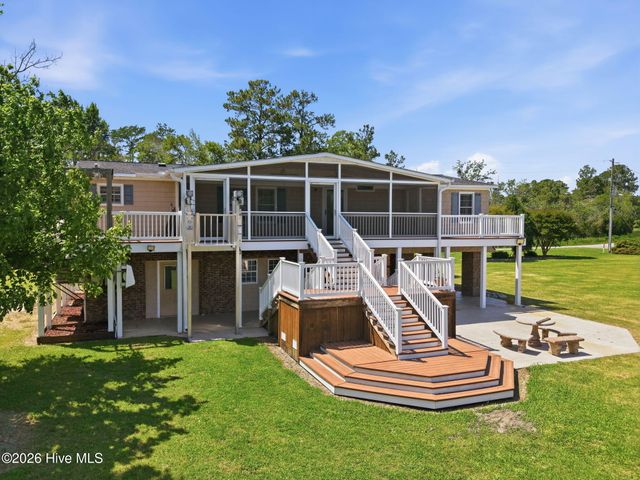 2831 Whichards Beach Road, Chocowinity, NC 27817