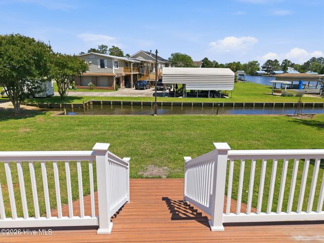 2831 Whichards Beach Road, Chocowinity, NC 27817
