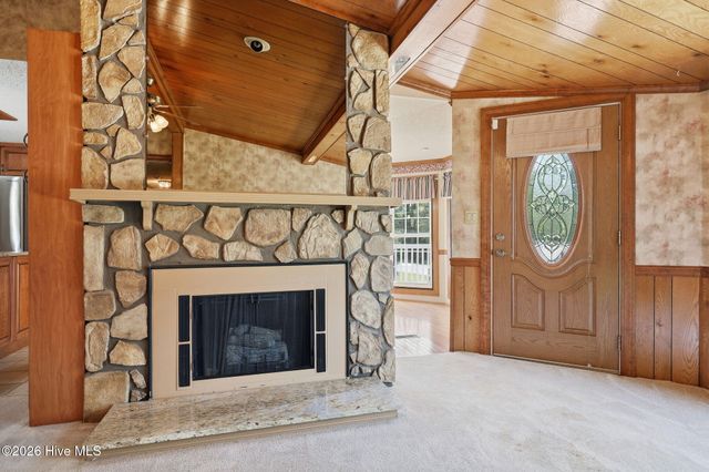 2831 Whichards Beach Road, Chocowinity, NC 27817