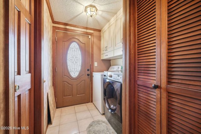 2831 Whichards Beach Road, Chocowinity, NC 27817