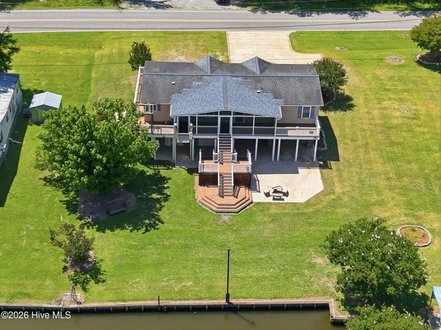 2831 Whichards Beach Road, Chocowinity, NC 27817