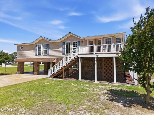 2831 Whichards Beach Road, Chocowinity, NC 27817