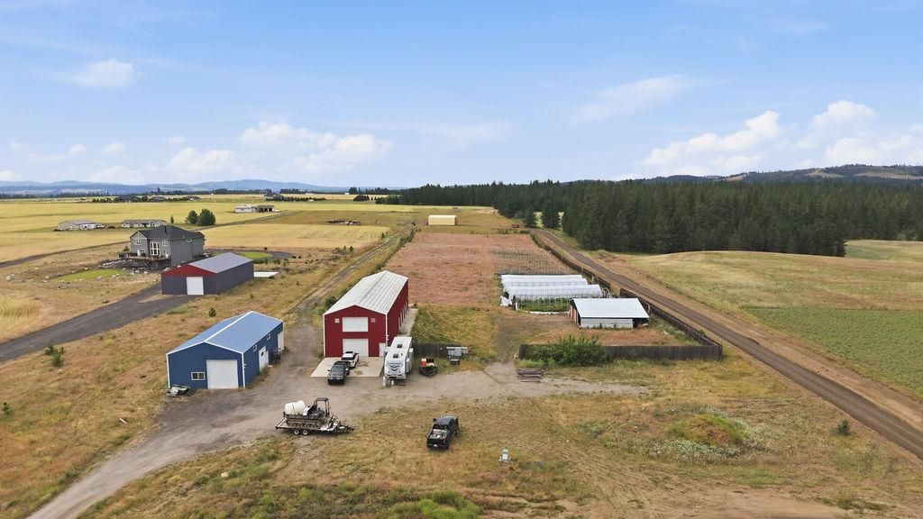 1405 W HALF MOON Rd, Colbert, WA 99005 photo 1