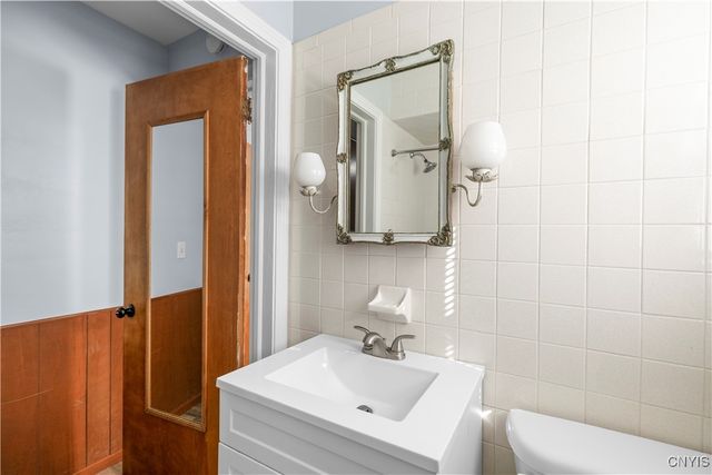 105 Cooper Avenue, Whitestown, NY 13495