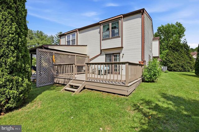 6 STEWER LN, Perkasie, PA 18944