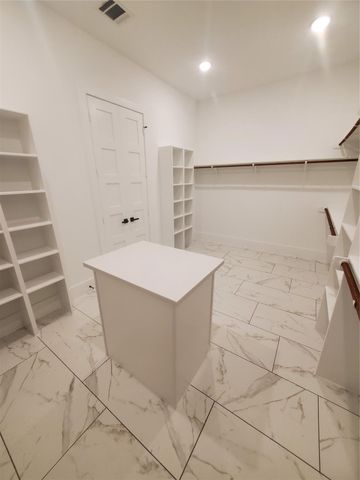 24647 Oak Creek Rd Road, Hockley, TX 77447