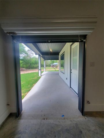 24647 Oak Creek Rd Road, Hockley, TX 77447