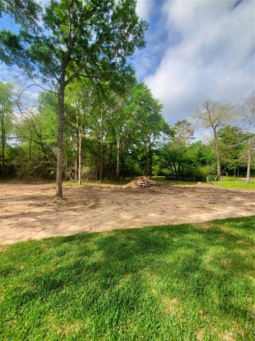 24647 Oak Creek Rd Road, Hockley, TX 77447