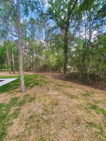 24647 Oak Creek Rd Road, Hockley, TX 77447