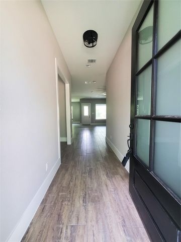 24647 Oak Creek Rd Road, Hockley, TX 77447