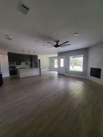 24647 Oak Creek Rd Road, Hockley, TX 77447