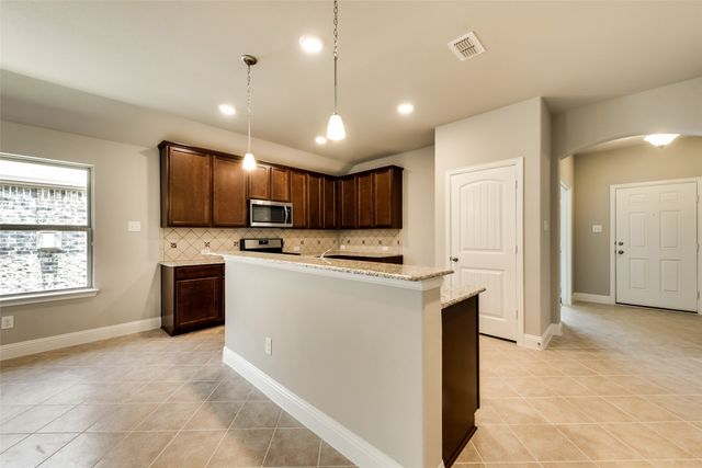 800 Bird Creek, Little Elm, TX 75068