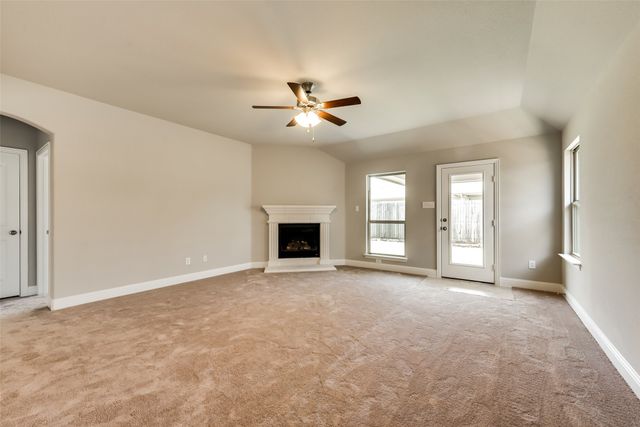 800 Bird Creek, Little Elm, TX 75068