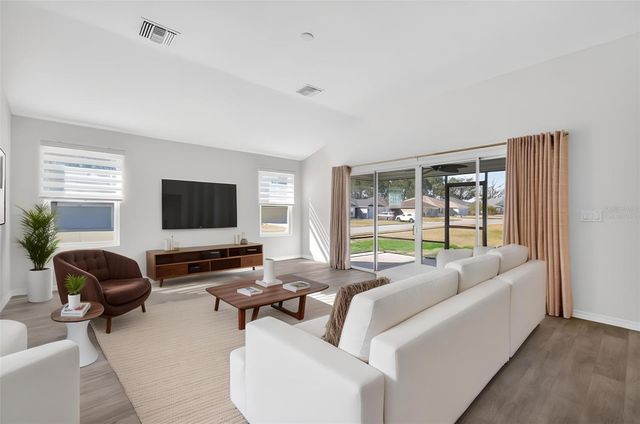 11380 SOUTAR AVENUE, Oxford, FL 34484