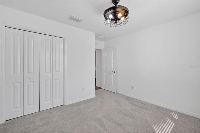 11380 SOUTAR AVENUE, Oxford, FL 34484