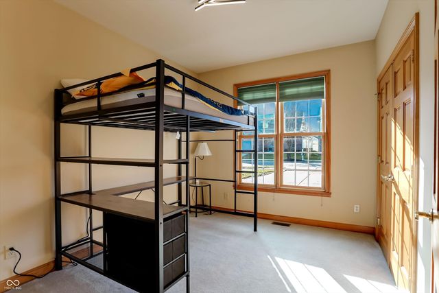 2341 Somerset Circle, Franklin, IN 46131