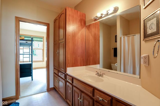 2341 Somerset Circle, Franklin, IN 46131