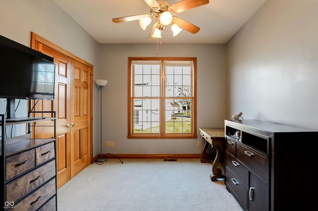 2341 Somerset Circle, Franklin, IN 46131