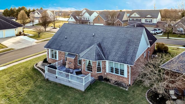 2341 Somerset Circle, Franklin, IN 46131