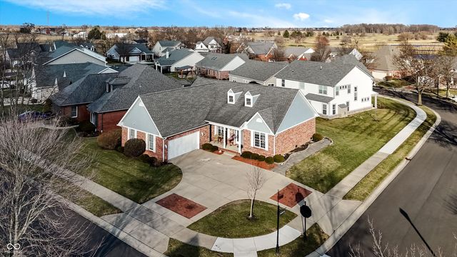 2341 Somerset Circle, Franklin, IN 46131