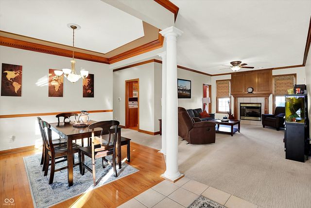 2341 Somerset Circle, Franklin, IN 46131