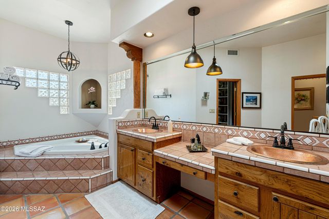 11160 E Golf Links Road, Tucson, AZ 85730