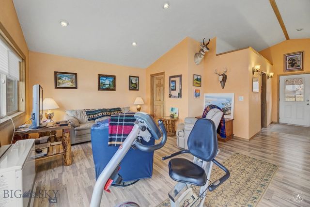 3622 E Shore, Helena, MT 59602