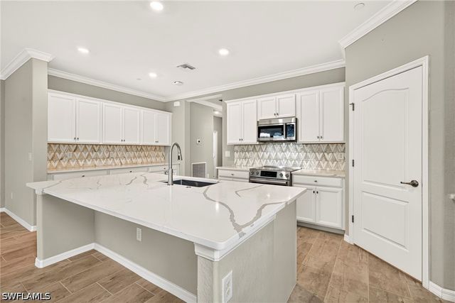16279 Bonita Landing Circle, Bonita Springs, FL 34135