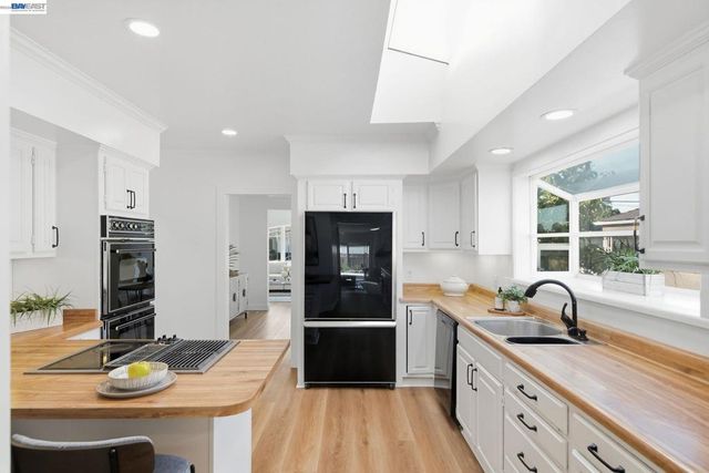 726 Maud Ave, San Leandro, CA 94577