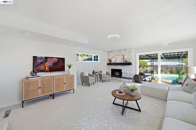 726 Maud Ave, San Leandro, CA 94577