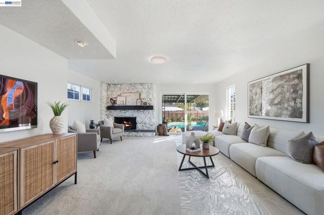 726 Maud Ave, San Leandro, CA 94577