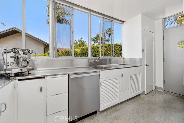 1400 Via Montemar, Palos Verdes Estates, CA 90274