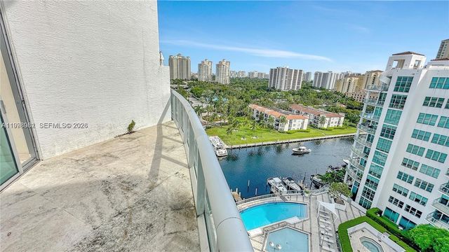 3131 NE 188th St 1-1205, Aventura, FL 33180