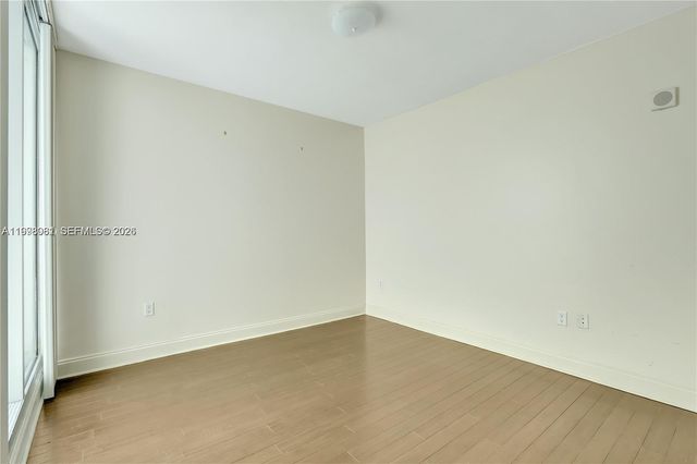 3131 NE 188th St 1-1205, Aventura, FL 33180