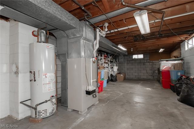 5162 Woodside Drive, Geneva, OH 44041