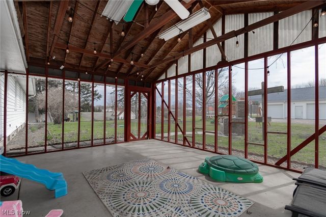 5162 Woodside Drive, Geneva, OH 44041